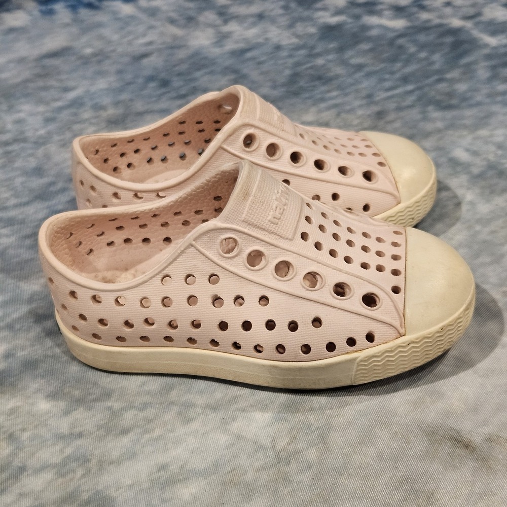 Native Toddler Girls Slip On Shoes C4 Light Pink Jefferson Style